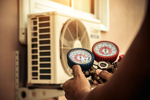 Professional Ductwork Repair technician working in Huguenot, NY